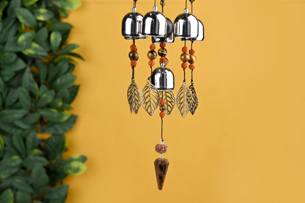 8 Mukhi Tigerauge Windspiel zur Erdung